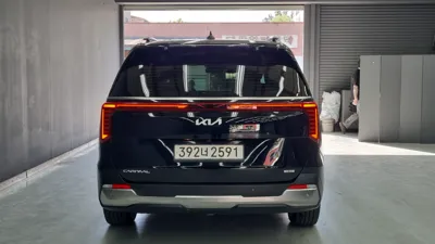 Kia Canival 2025, 29058 км, за 27114.5 USD - фото 4