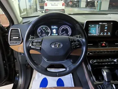 Hyundai Grandeur 2018, 59300 км, за 13856.37 USD - фото 8