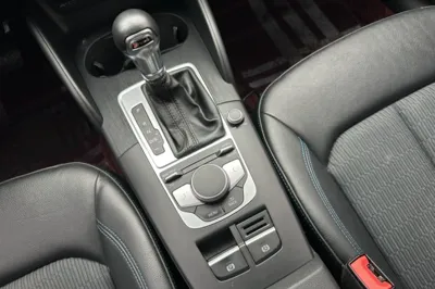 Audi A3 2020, 58400 км, за 13397 USD - фото 23