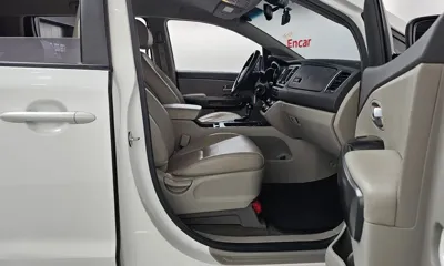 Kia Canival 2015, 156580 км, за 4726.27 USD - фото 26
