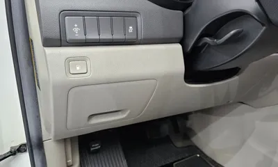 Kia Canival 2015, 156580 км, за 4726.27 USD - фото 27