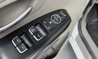 Kia Canival 2015, 156580 км, за 4726.27 USD - фото 29