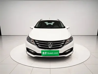 Baojun 310 2016, 62100 км, за 1751 USD