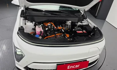 Hyundai Kona 2023, 121410 км, за 16393.46 USD - фото 6