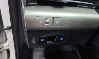 Hyundai Kona 2023, 121410 км, за 16393.46 USD - фото 28