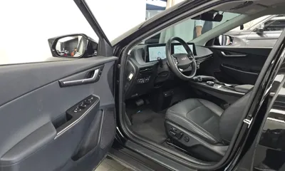 Kia EV6 2022, 38024 км, за 20029.1 USD - фото 10