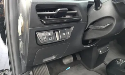 Kia EV6 2022, 38024 км, за 20029.1 USD - фото 19