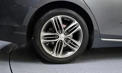 Hyundai Grandeur 2019, 142192 км, за 8861.76 USD