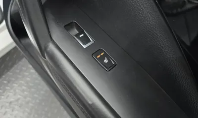 Hyundai Grandeur 2016, 95536 км, за 5901.27 USD - фото 18