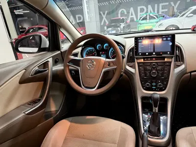 Buick Excelle 2014, 100000 км, за 2913.42 USD - фото 10