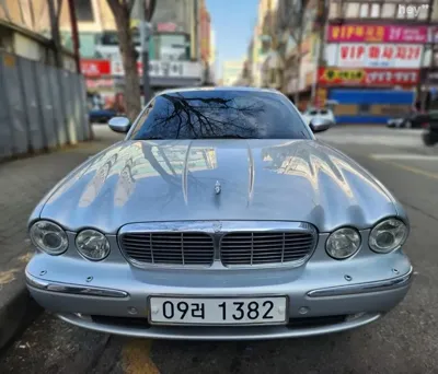 Jaguar XJ-8 2006, 182297 км, за 6236.05 USD - фото 7
