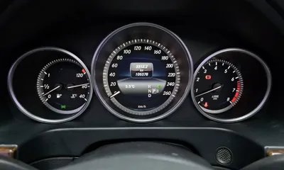 Mercedes-Benz E-Class 2016, 105378 км, за 8205.33 USD - фото 8