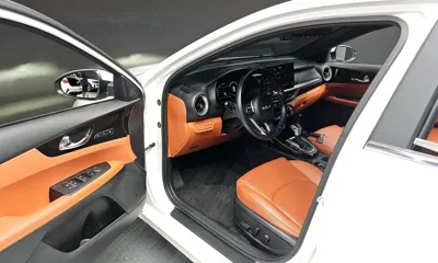 Kia K3 2022, 46749 км, за 17920.44 USD - фото 10