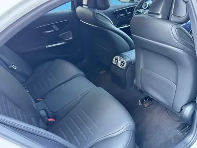 Mercedes-Benz C-Class 2022, 30000 км, за 25018.76 USD - фото 9