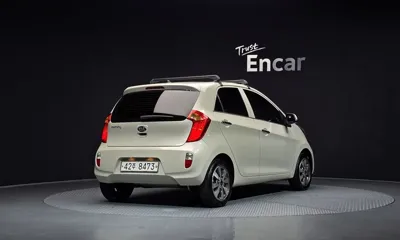 Kia Morning 2015, 150436 км, за 2472.03 USD