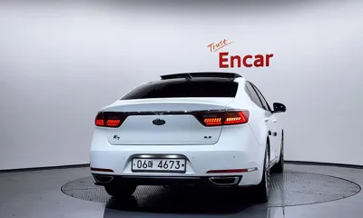 Kia K7 2017, 79471 км, за 9184.01 USD