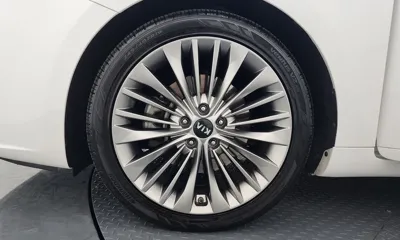 Kia K7 2017, 79471 км, за 9184.01 USD