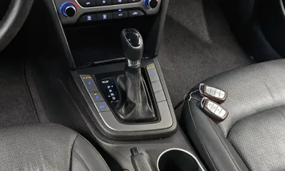 Hyundai Avante 2017, 127810 км, за 4558.97 USD - фото 9