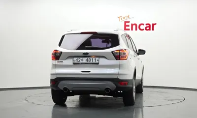 Ford Kuga 2017, 192349 км, за 5009.11 USD