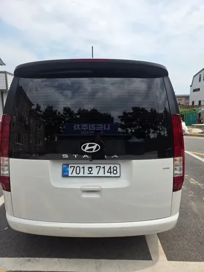 Hyundai Staria 2025, 11562 км, за 15738.74 USD