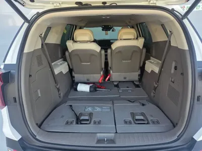 Kia Canival 2025, 32035 км, за 23581.86 USD - фото 8