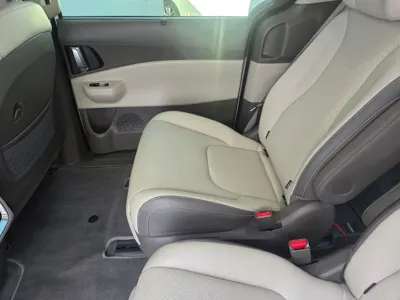 Kia Canival 2025, 32035 км, за 23581.86 USD - фото 9