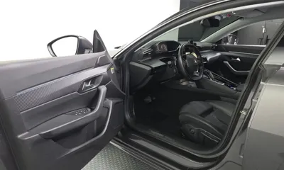 Peugeot 508 2019, 123289 км, за 64941.8 USD - фото 10