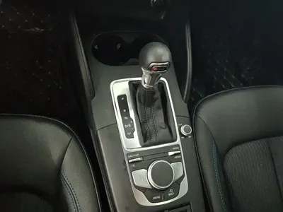 Audi A3 2019, 55000 км, за 10120.67 USD - фото 16