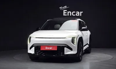 Kia EV3 2025, 9543 км, за 26374.95 USD
