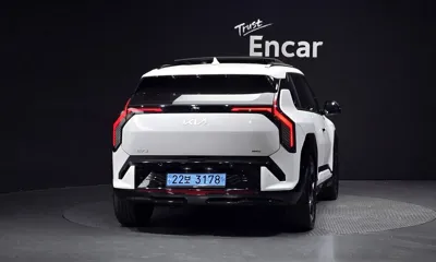 Kia EV3 2025, 9543 км, за 26374.95 USD
