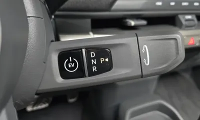 Kia EV3 2025, 9543 км, за 26374.95 USD - фото 9