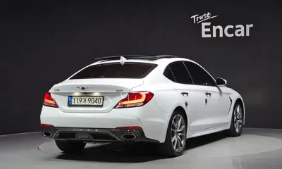 Genesis G70 2018, 102905 км, за 12465.54 USD