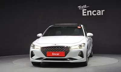 Genesis G70 2018, 102905 км, за 12465.54 USD