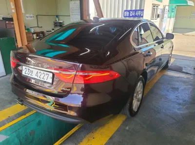 Jaguar XF 2017, 90000 км, за 6375.23 USD - фото 6