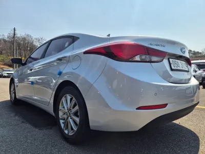 Hyundai Avante 2015, 149660 км, за 3060.49 USD