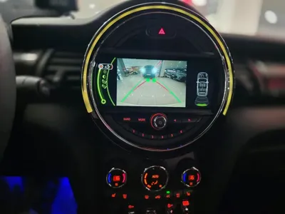 MINI Cooper Convertible 2018, 83757 км, за 10336.08 USD