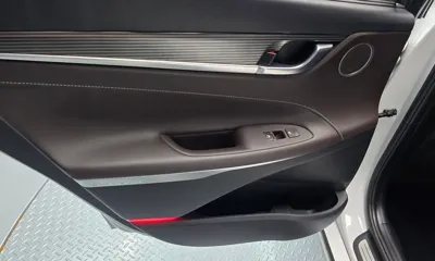 Hyundai Grandeur 2019, 59546 км, за 12964.18 USD - фото 25