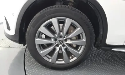 Mercedes-Benz GLC-Class 2019, 48179 км, за 17120.58 USD