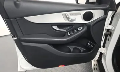 Mercedes-Benz GLC-Class 2019, 48179 км, за 17120.58 USD - фото 24