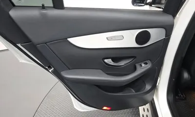 Mercedes-Benz GLC-Class 2019, 48179 км, за 17120.58 USD - фото 25