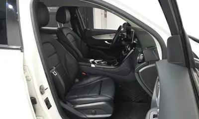 Mercedes-Benz GLC-Class 2019, 48179 км, за 17120.58 USD - фото 26
