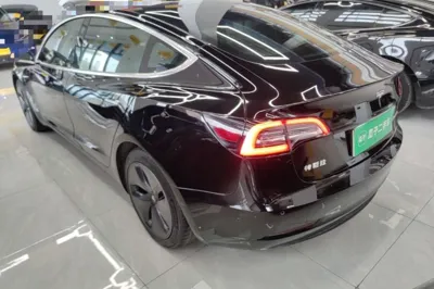 Tesla Model 3 2019, 82400 км, за 18161 USD