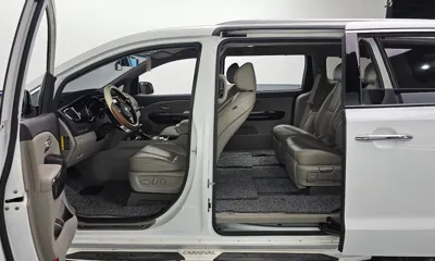 Kia Canival 2017, 166579 км, за 6761.19 USD - фото 10