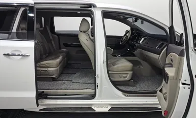 Kia Canival 2017, 166579 км, за 6761.19 USD - фото 11