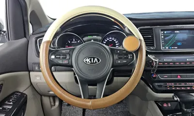 Kia Canival 2017, 166579 км, за 6761.19 USD - фото 13