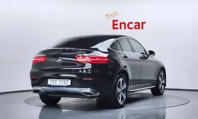 Mercedes-Benz GLC-Class 2019, 73915 км, за 21127.21 USD