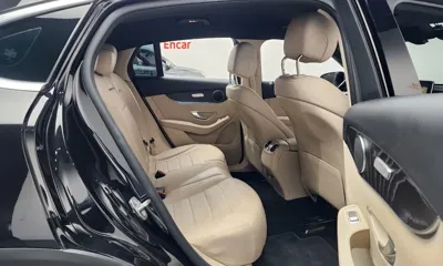 Mercedes-Benz GLC-Class 2019, 73915 км, за 21127.21 USD - фото 11