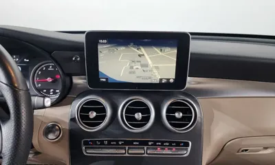 Mercedes-Benz GLC-Class 2019, 73915 км, за 21127.21 USD - фото 12