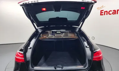 Mercedes-Benz GLC-Class 2019, 73915 км, за 21127.21 USD - фото 18