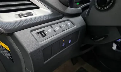 Hyundai Santafe 2016, 114779 км, за 7400.07 USD - фото 13